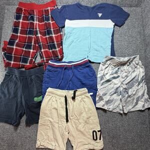 Team Spirit Boys Clothing Lot (6 pcs) (Size 5/6) T Shirts, Shorts, & Sweatpants